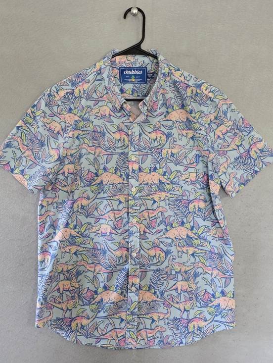 chubbies Other - Chubbies Mens Tropical Dinosaur Short Sleeve Button Down Shirt Size Medium